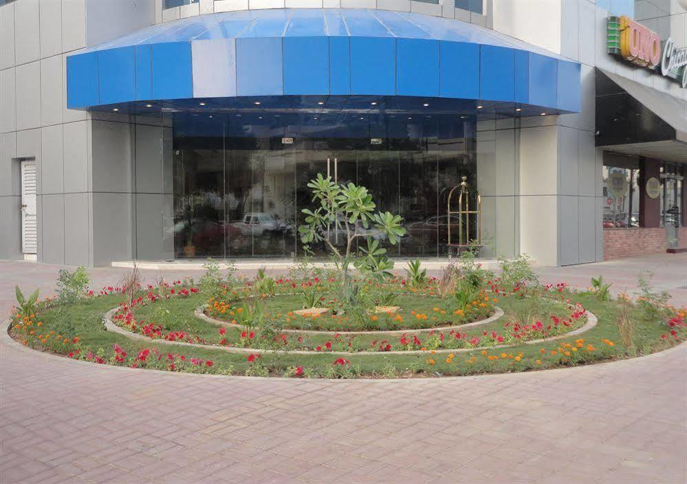 Days Olaya Hotel Ar Riyad Esterno foto