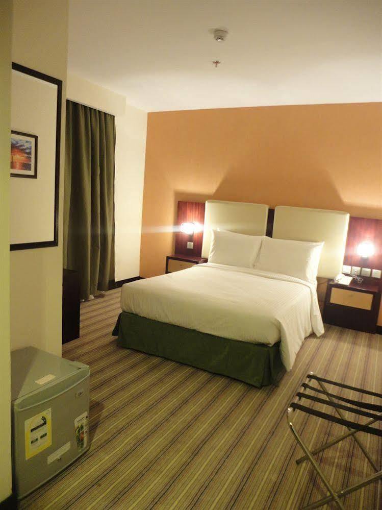 Days Olaya Hotel Ar Riyad Esterno foto
